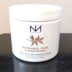 New Niven Morgan Mandarin, Teak, and Rosewood Bath Salt and Mineral Scrub